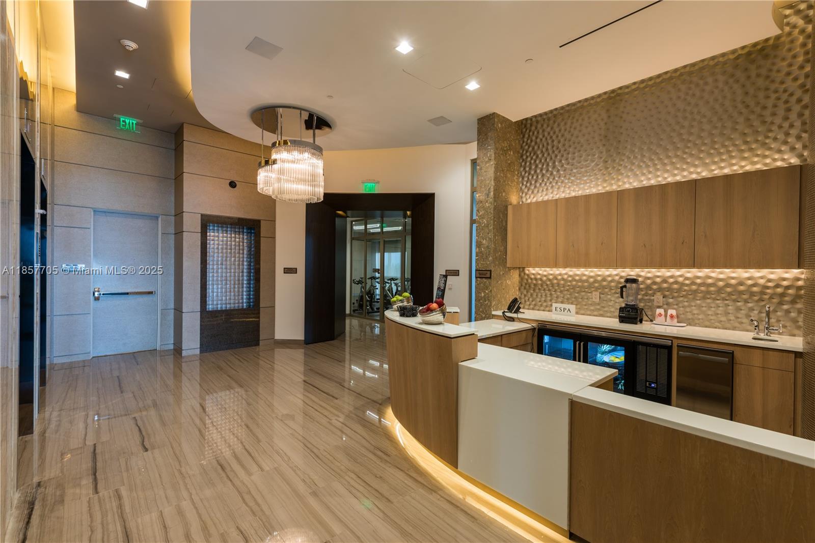 Mansions at Acqualina - Residential