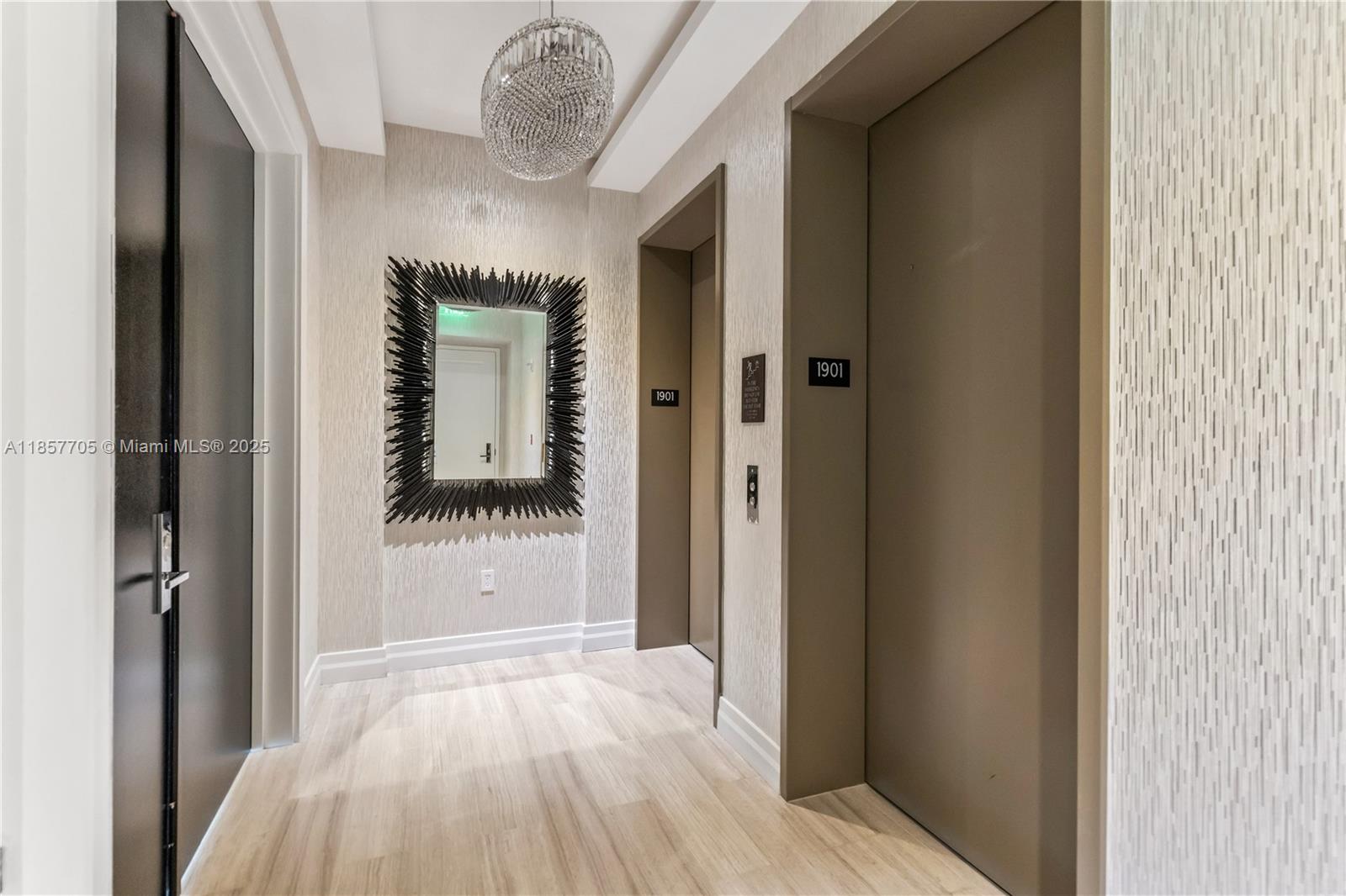 Mansions at Acqualina - Residential