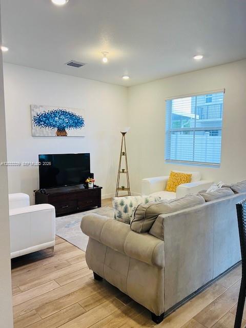 CEDAR AT KEYS GATE - Residential