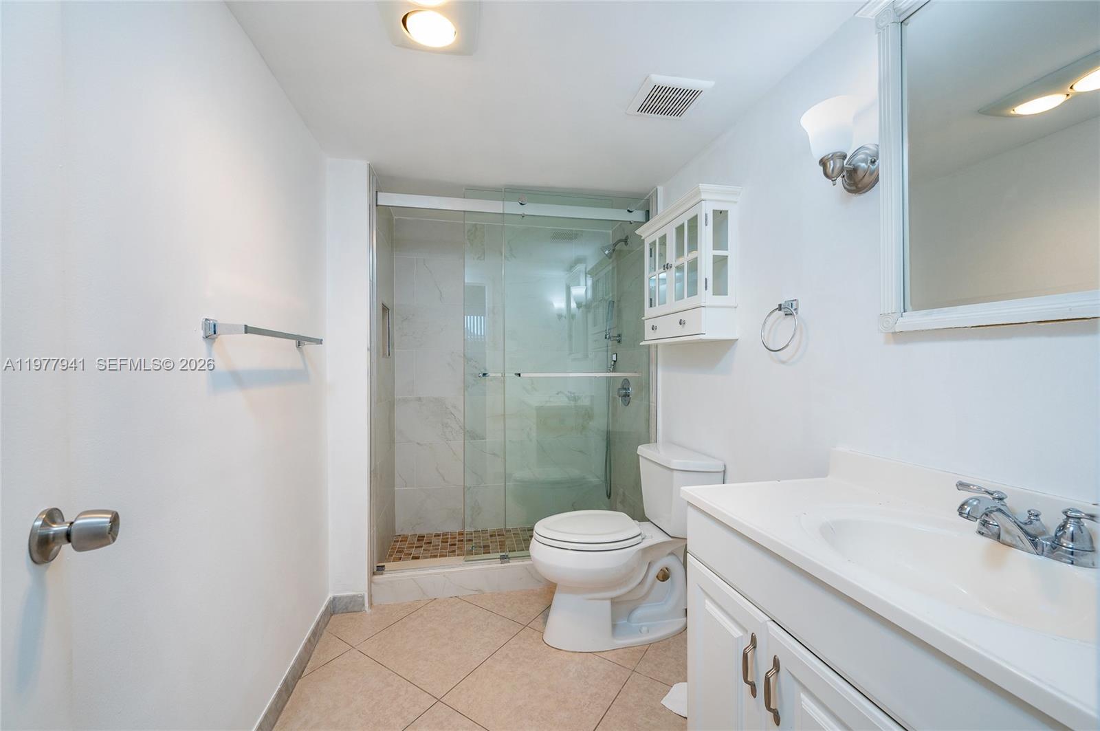 LAKE POINT TOWER CONDOMIN - Residential