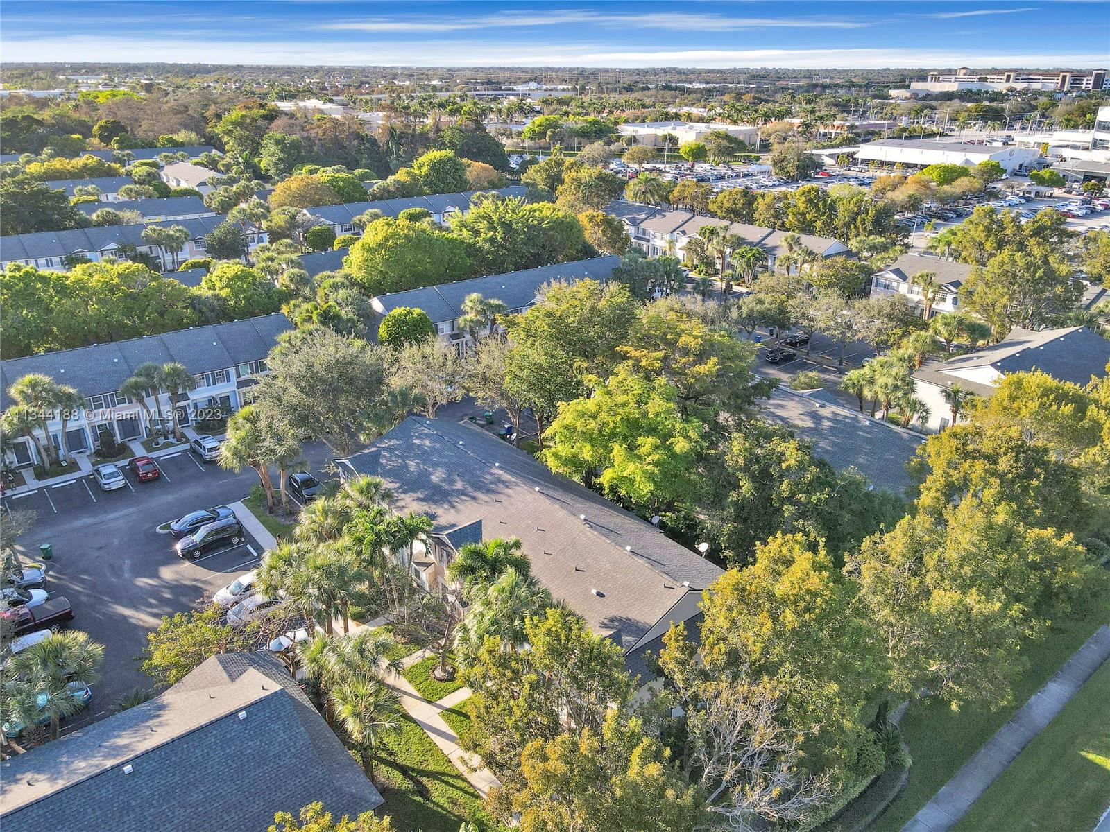 CORAL GATE SECTION TEN - Residential