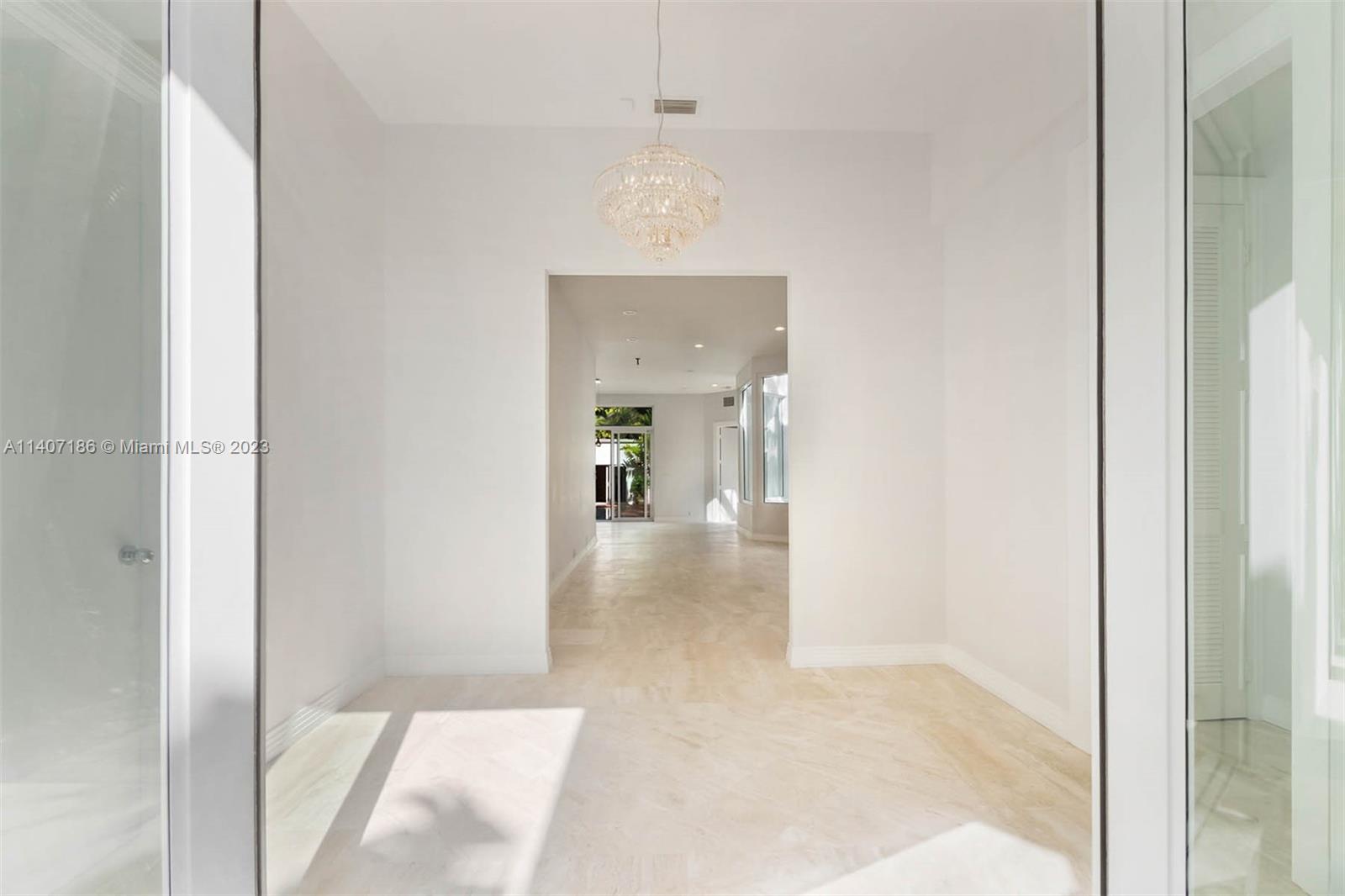 UTOPIA - Residential Lease