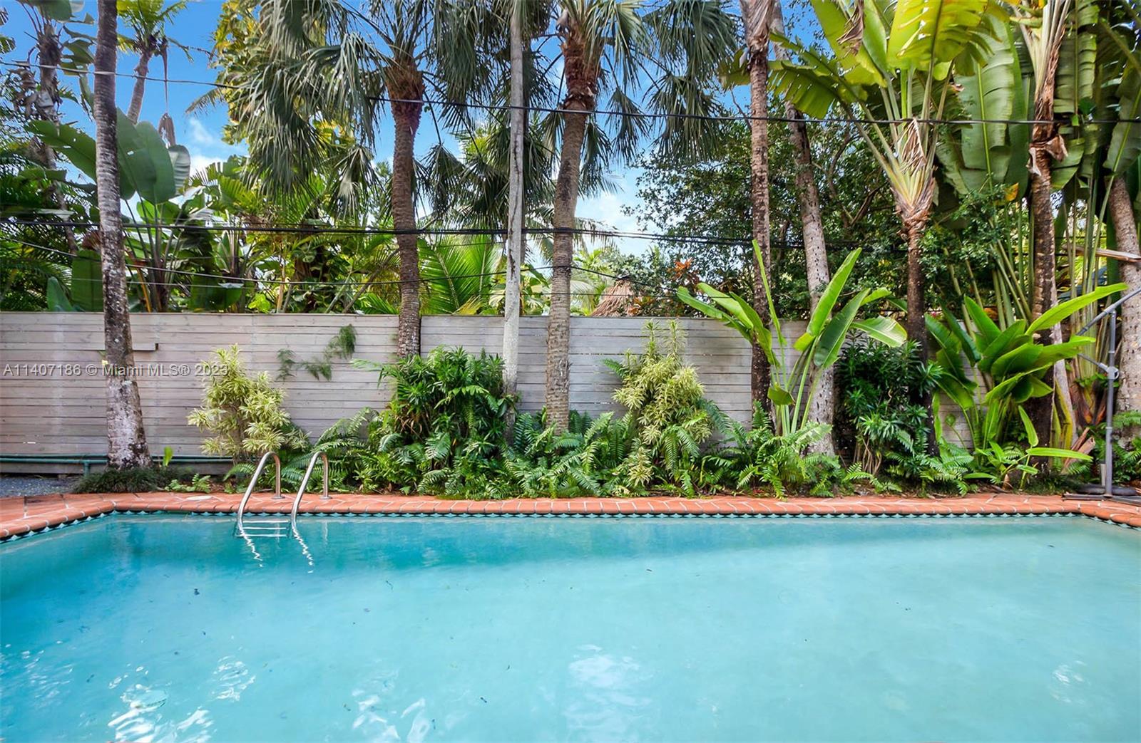 UTOPIA - Residential Lease