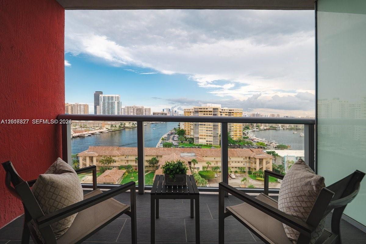 BEACHWALK CONDOMINIUM - Residential