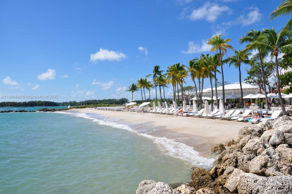 BAYSIDE VILLAGE CONDO - Residential Lease