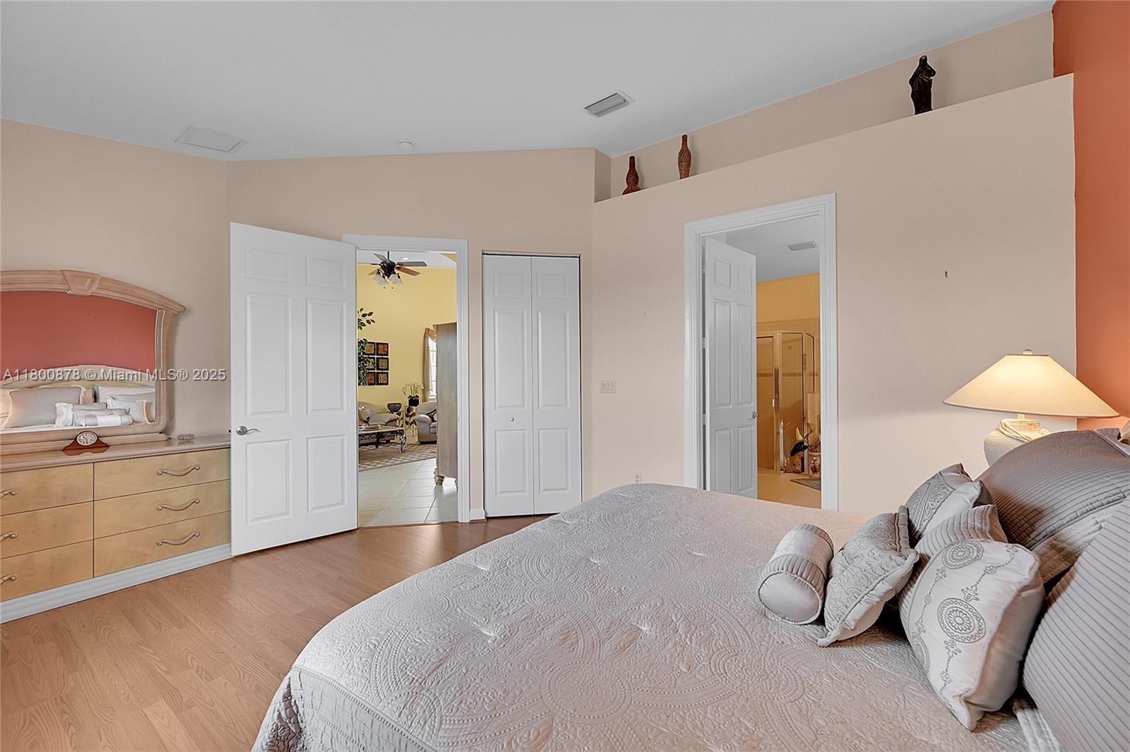 ADDISON LAKES - Residential