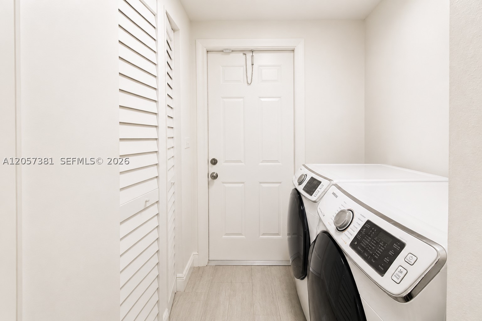 MIRAMAR SEC 10 - Residential