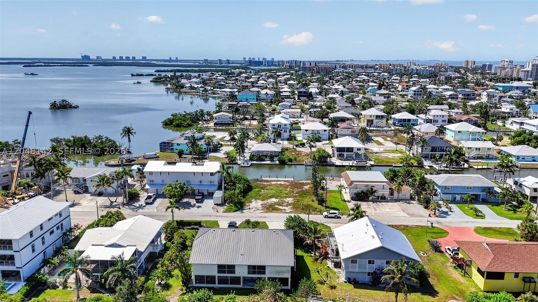 Fort Myers Beach - Land