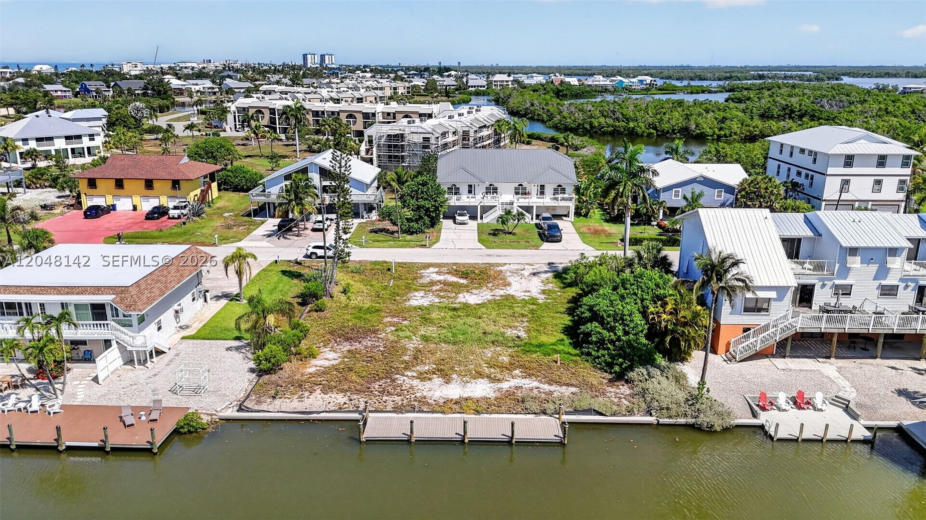 Fort Myers Beach - Land