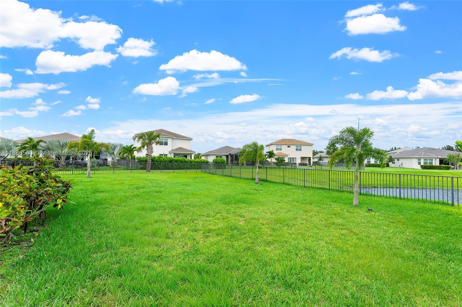 MEADOWS OF WESTLAKE - Residential