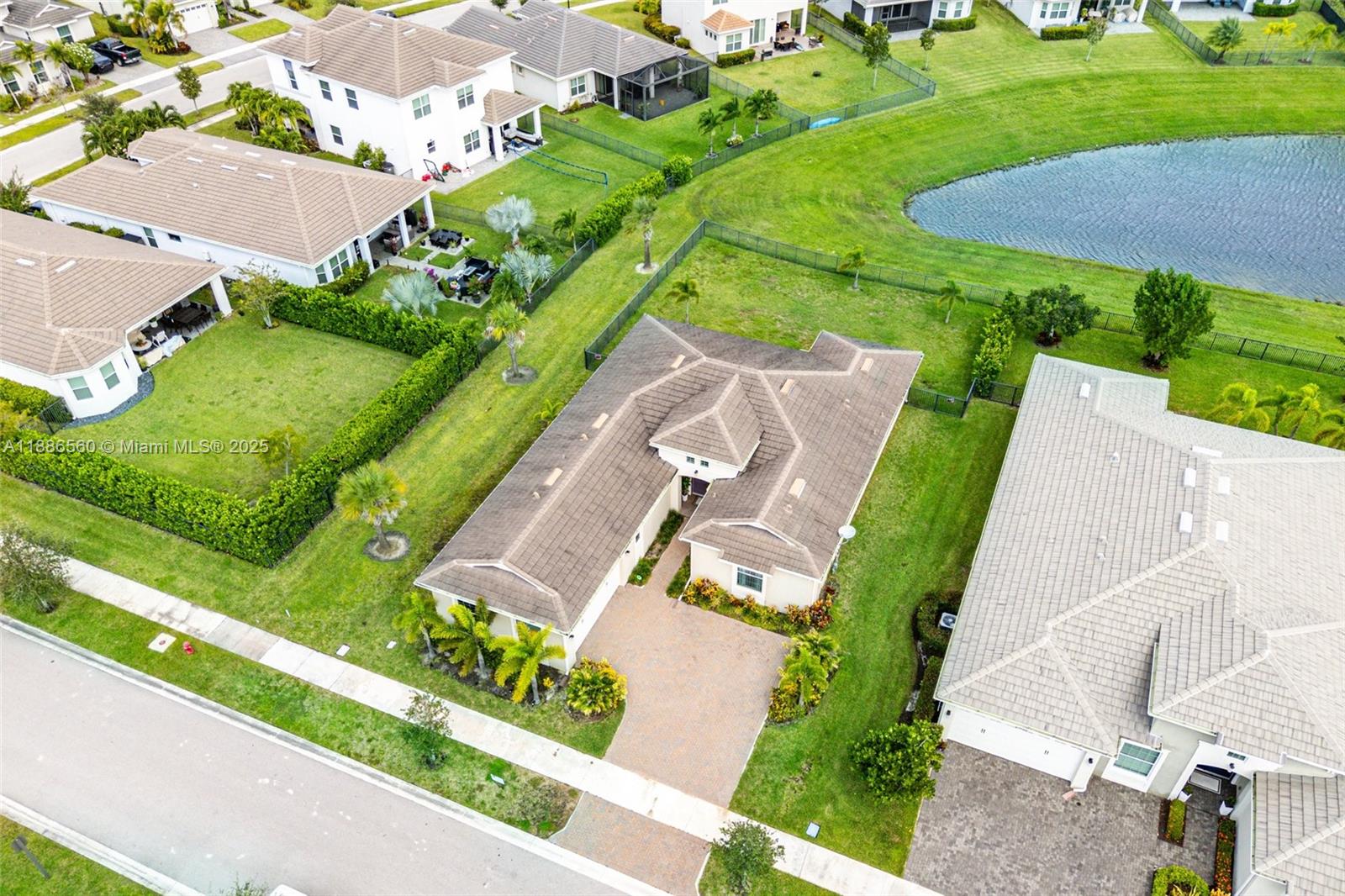MEADOWS OF WESTLAKE - Residential