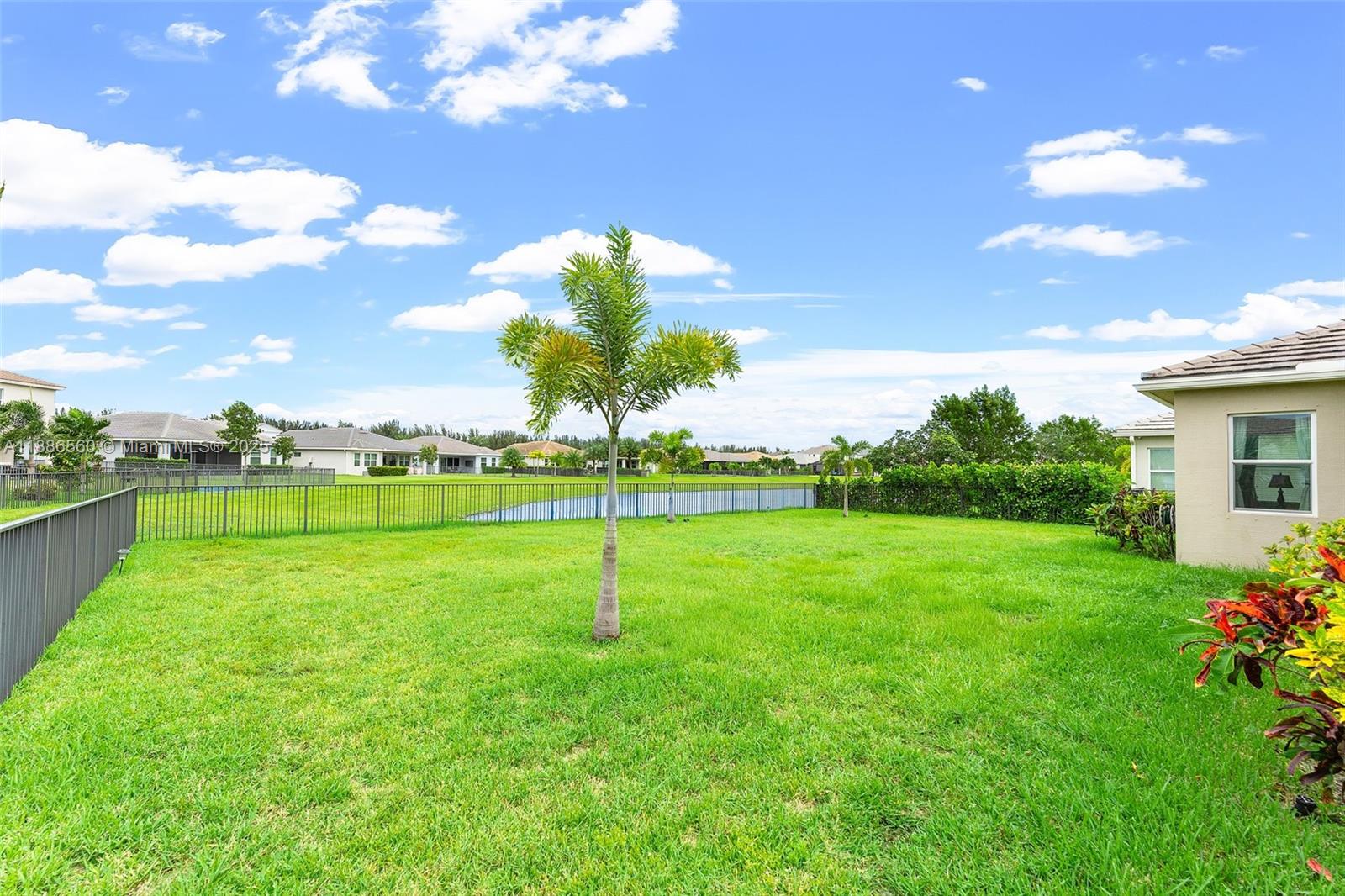 MEADOWS OF WESTLAKE - Residential