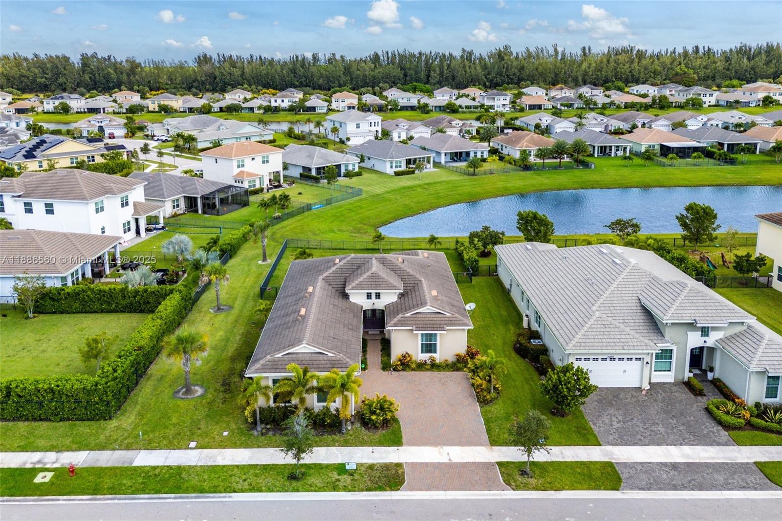 MEADOWS OF WESTLAKE - Residential