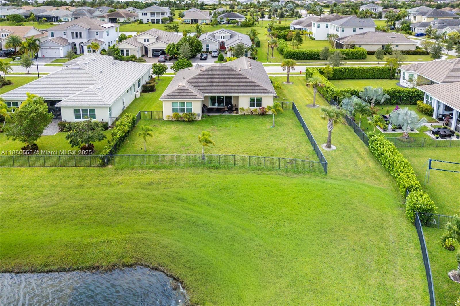 MEADOWS OF WESTLAKE - Residential