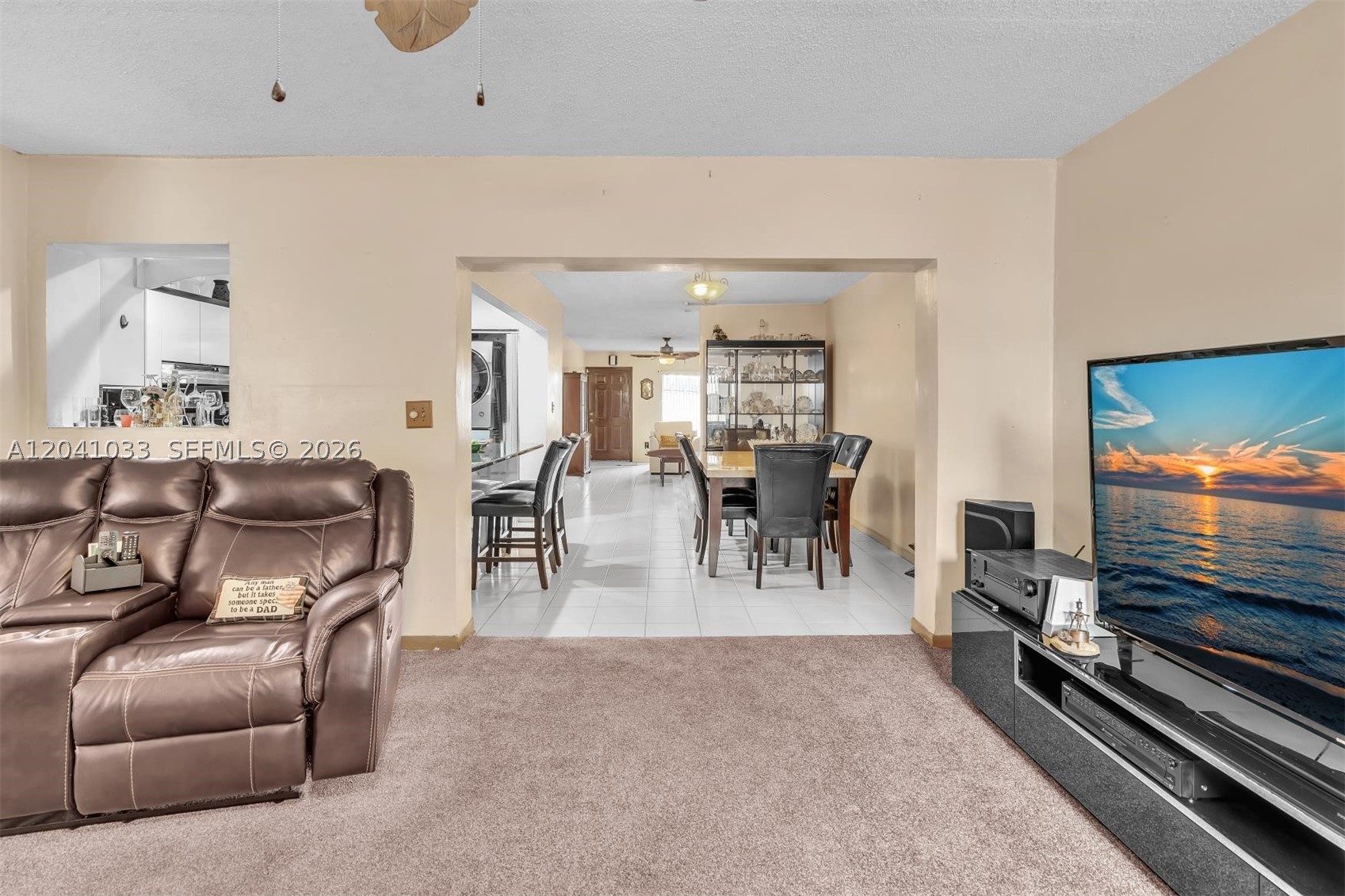 RICHMOND TOWNHOUSE - Residential