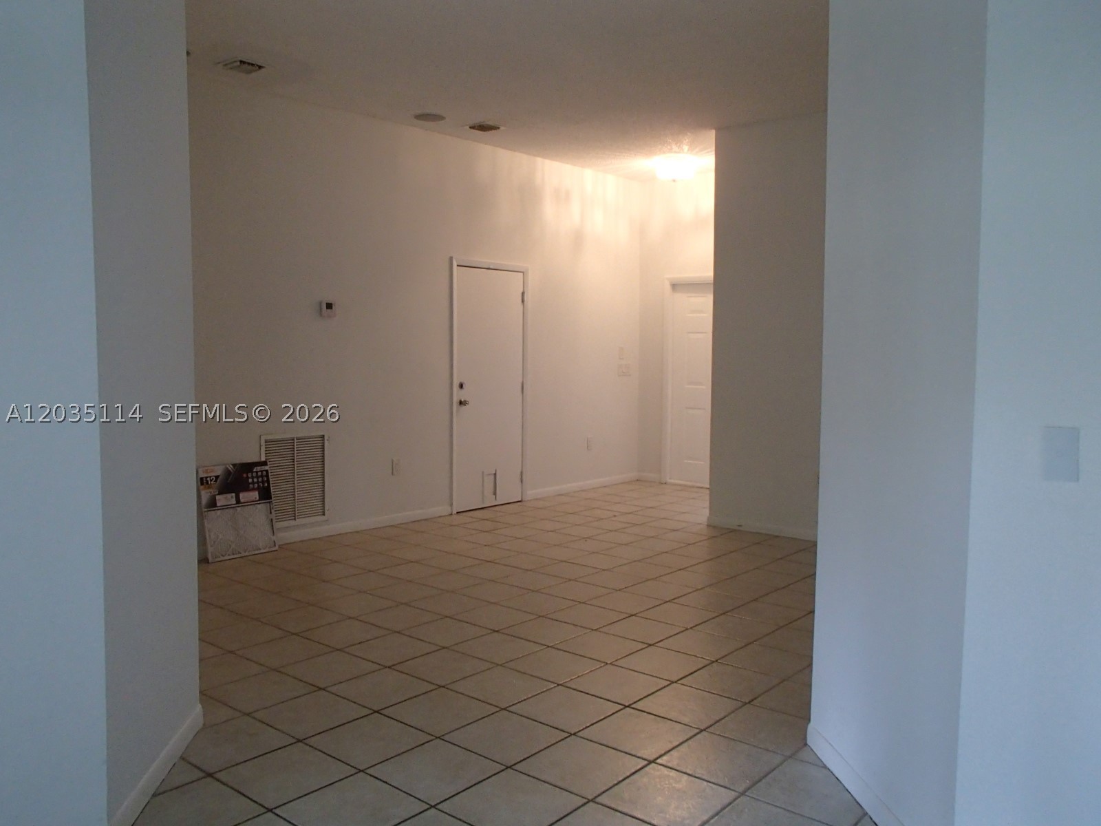 LAKES BY THE BAY SEC 8 - Residential Lease