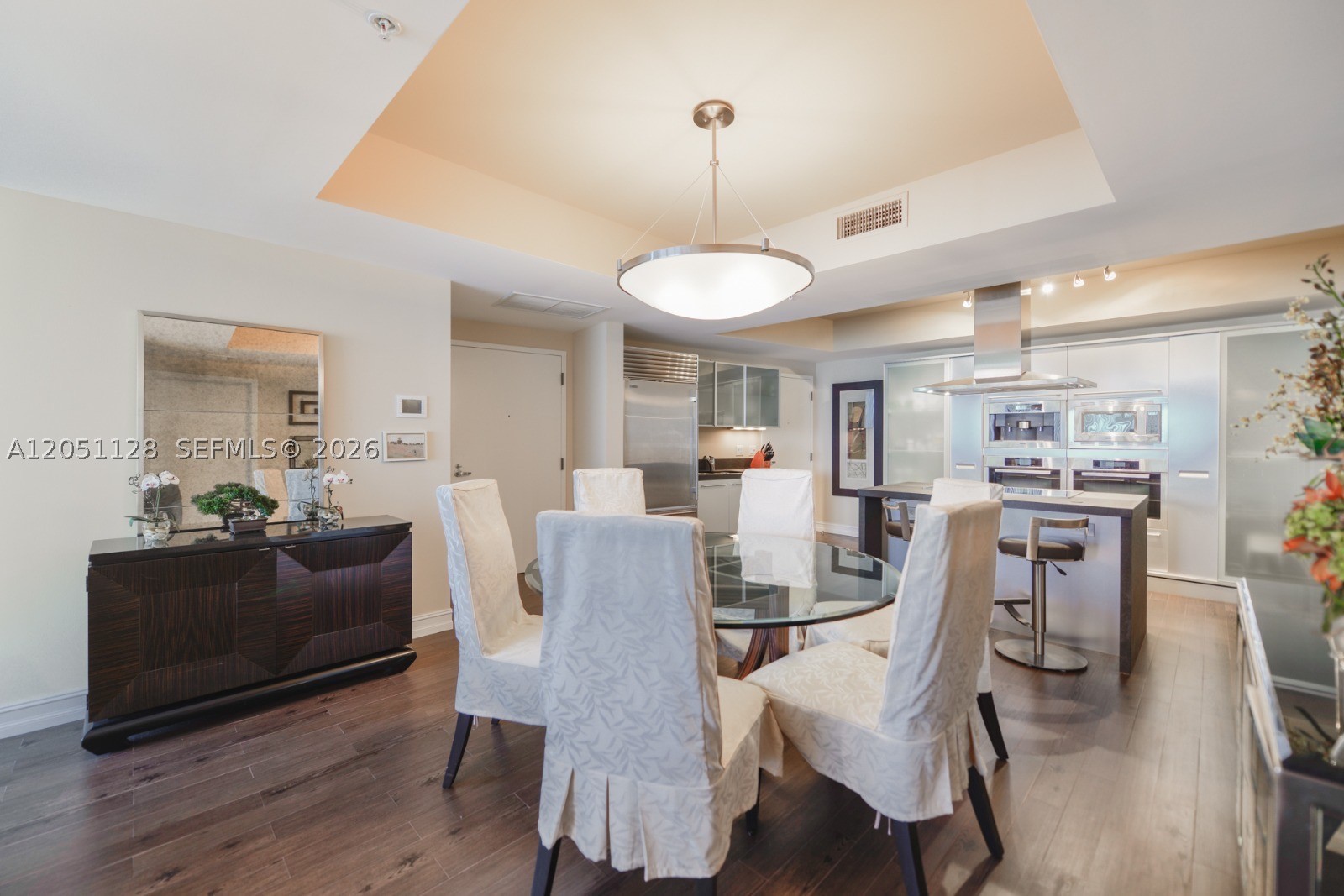 TRUMP ROYALE CONDO - Residential