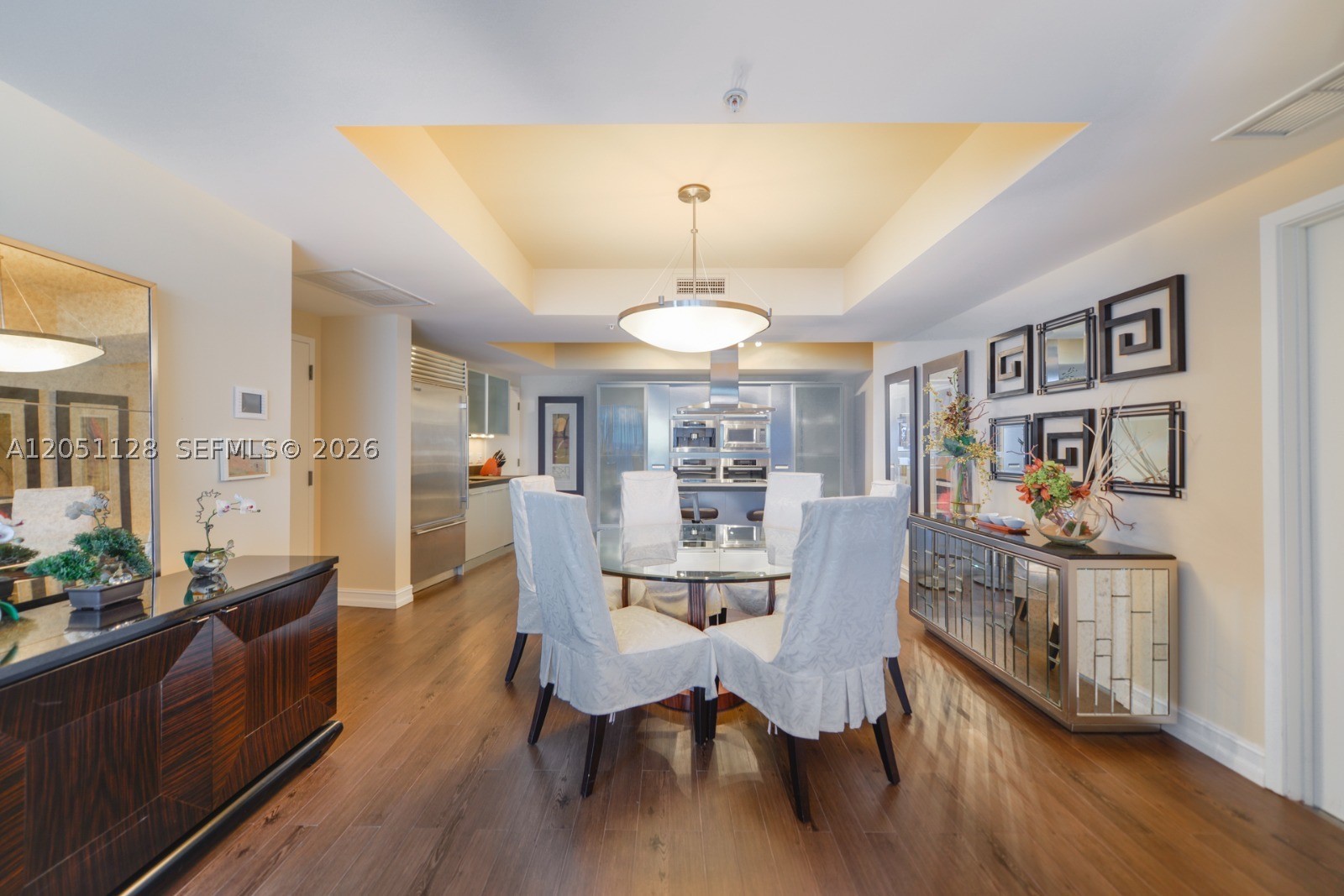 TRUMP ROYALE CONDO - Residential