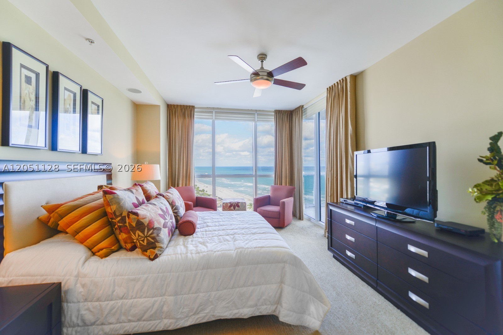 TRUMP ROYALE CONDO - Residential
