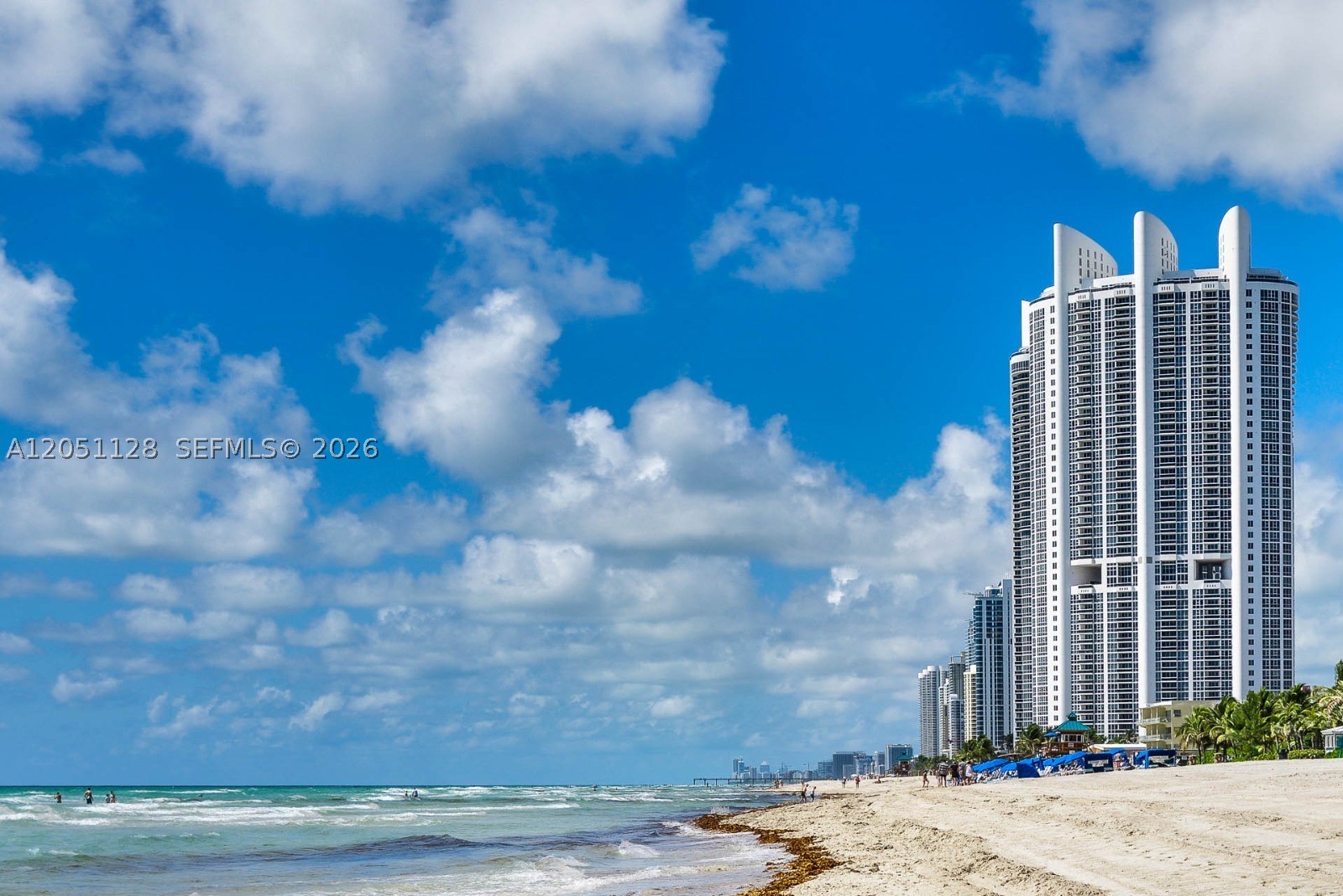 TRUMP ROYALE CONDO - Residential