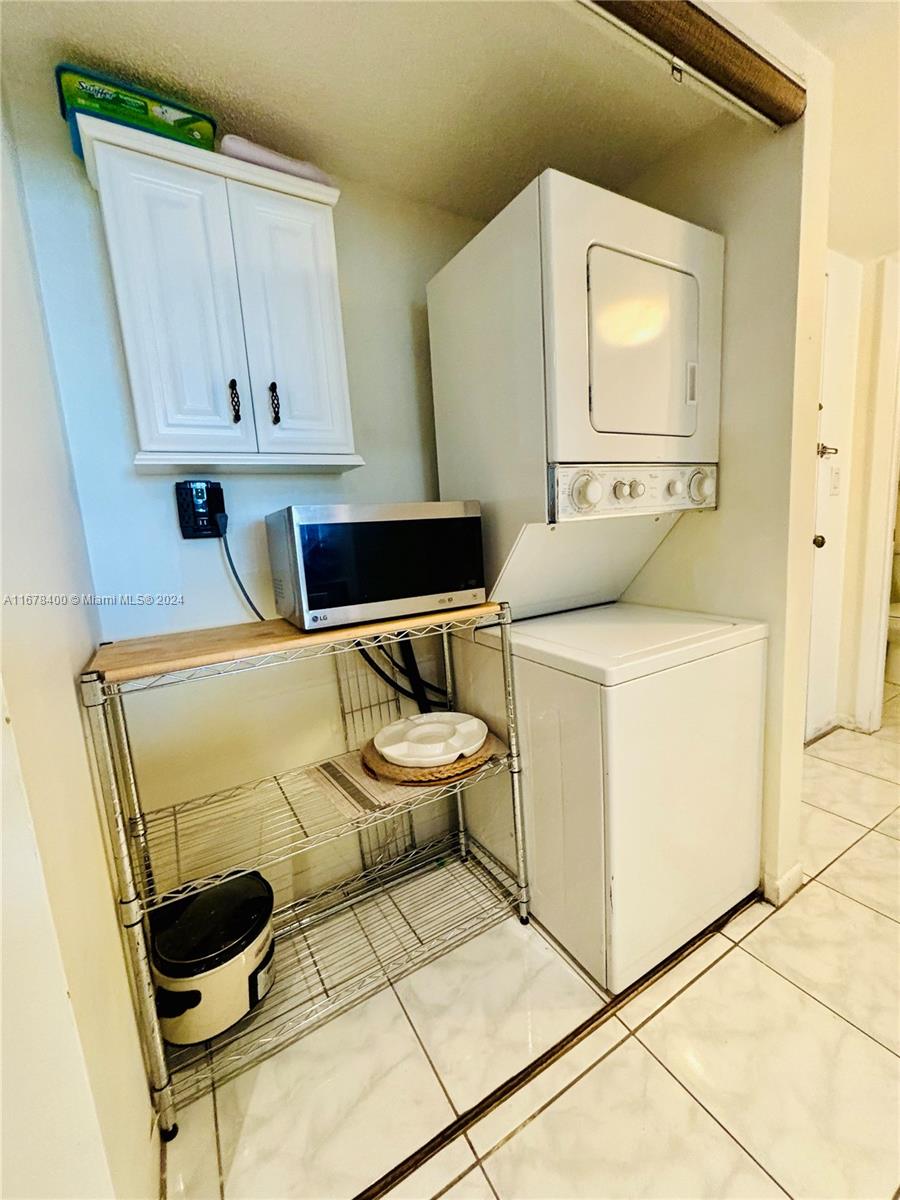 BRICKELL KEY II CONDO - Residential