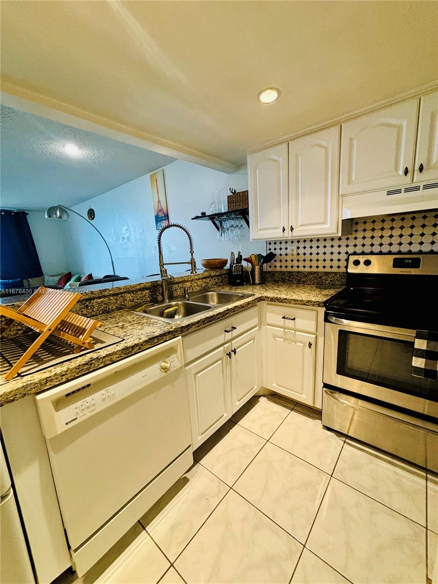 BRICKELL KEY II CONDO - Residential