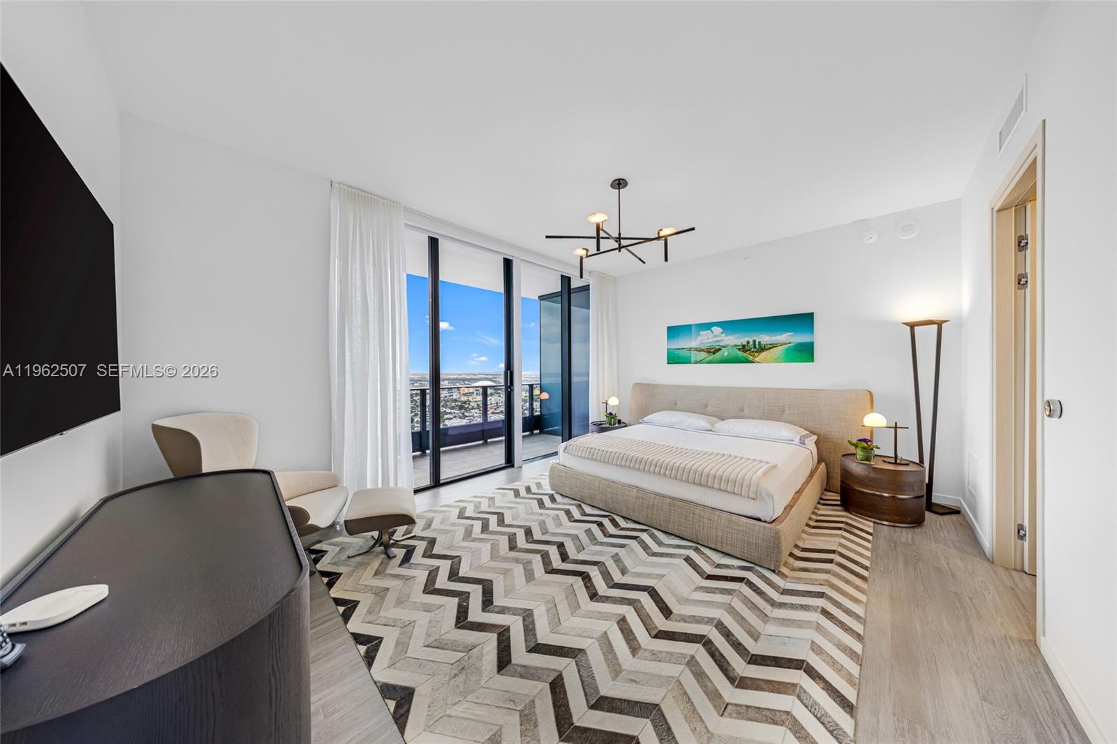 BRICKELL FLATIRON CONDO - Residential