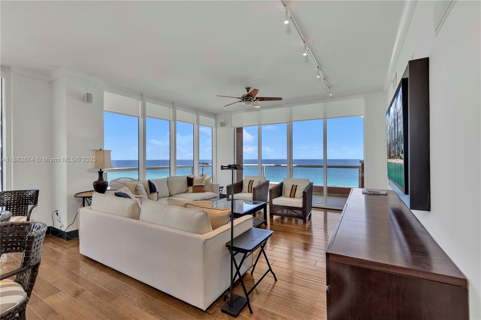 ACQUALINA OCEAN RESIDENCE - Residential