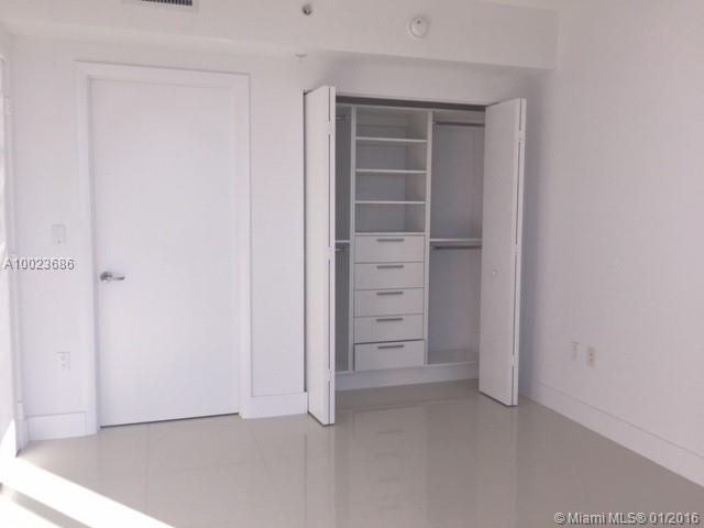 MINT CONDOMINIUM - Residential Lease
