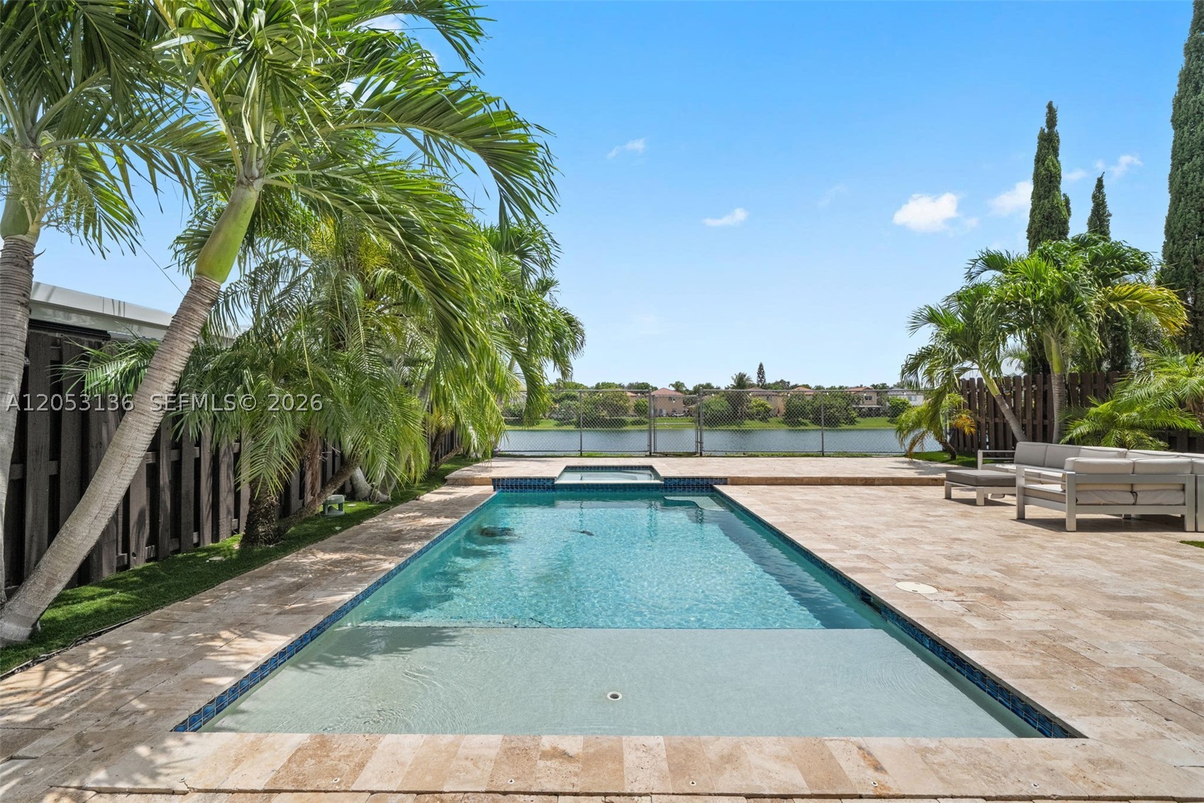 FOUR LAKES SEC 7 - Residential