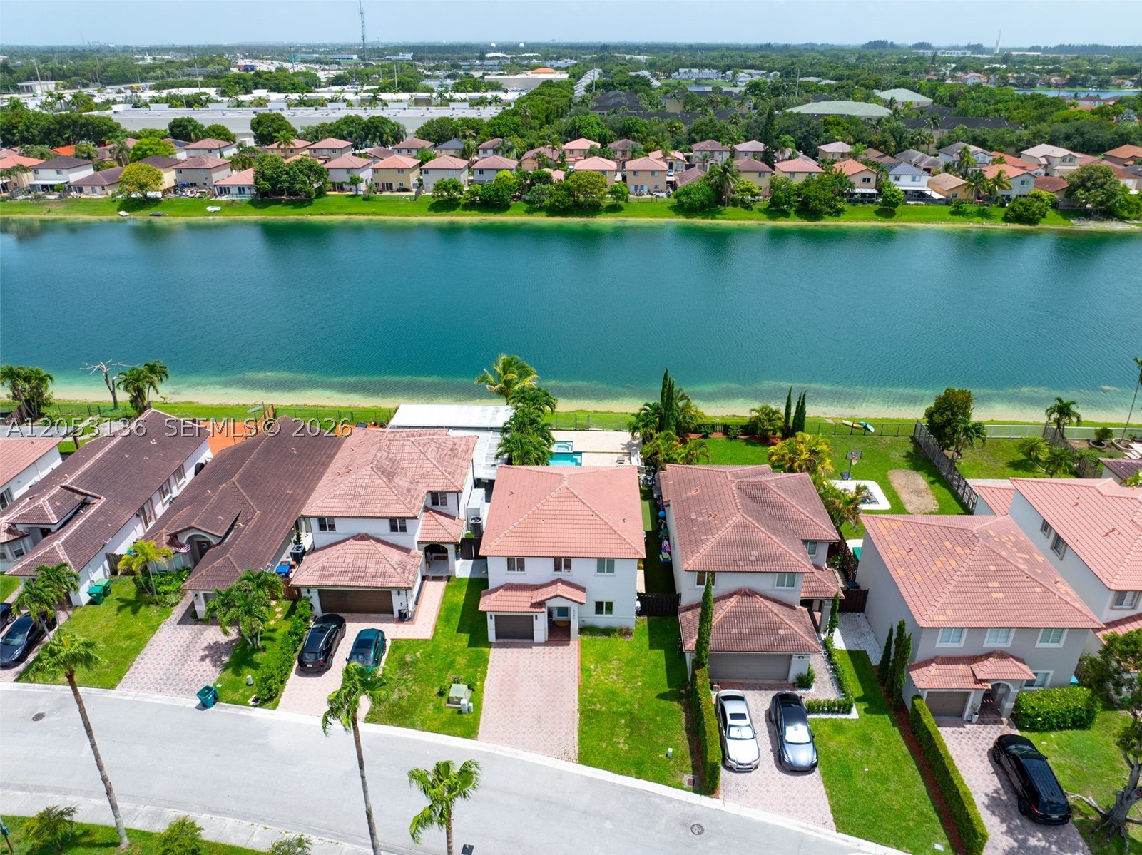 FOUR LAKES SEC 7 - Residential