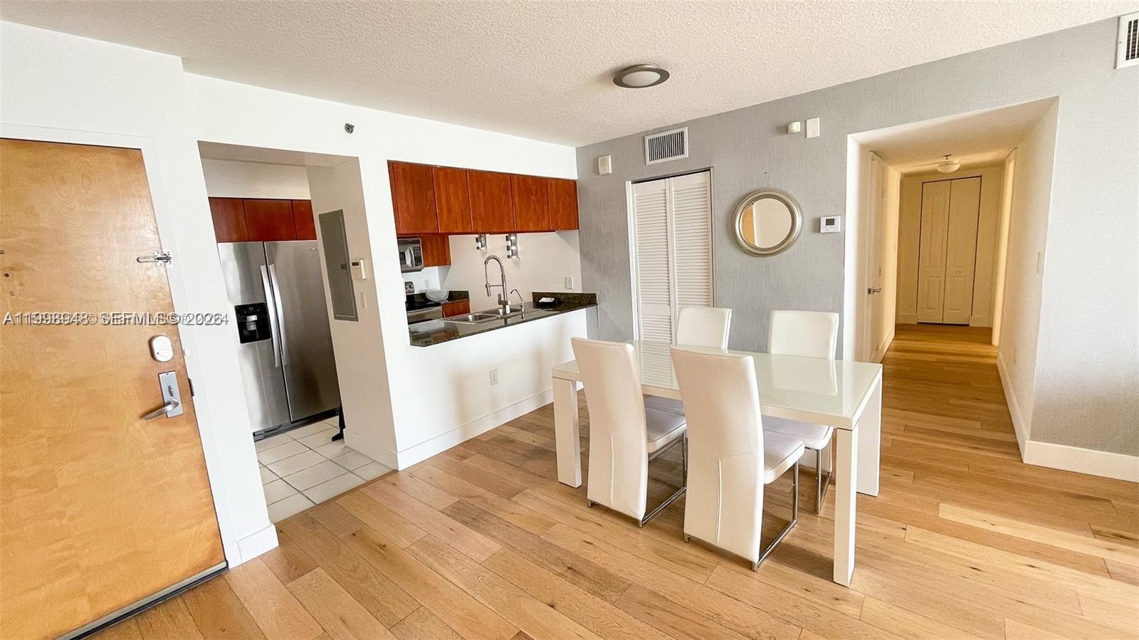 THE CLUB AT BRICKELL BAY - Residential