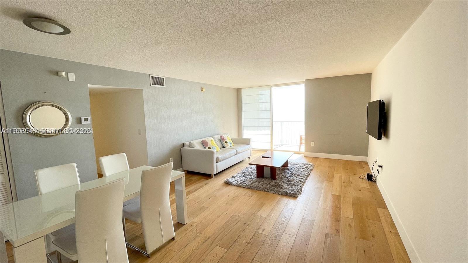 THE CLUB AT BRICKELL BAY - Residential