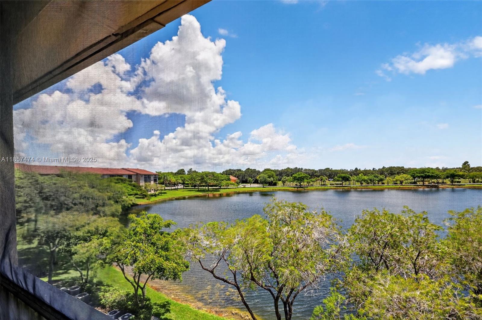 SUFFOLK AT CENTURY VILLAG - Residential Lease