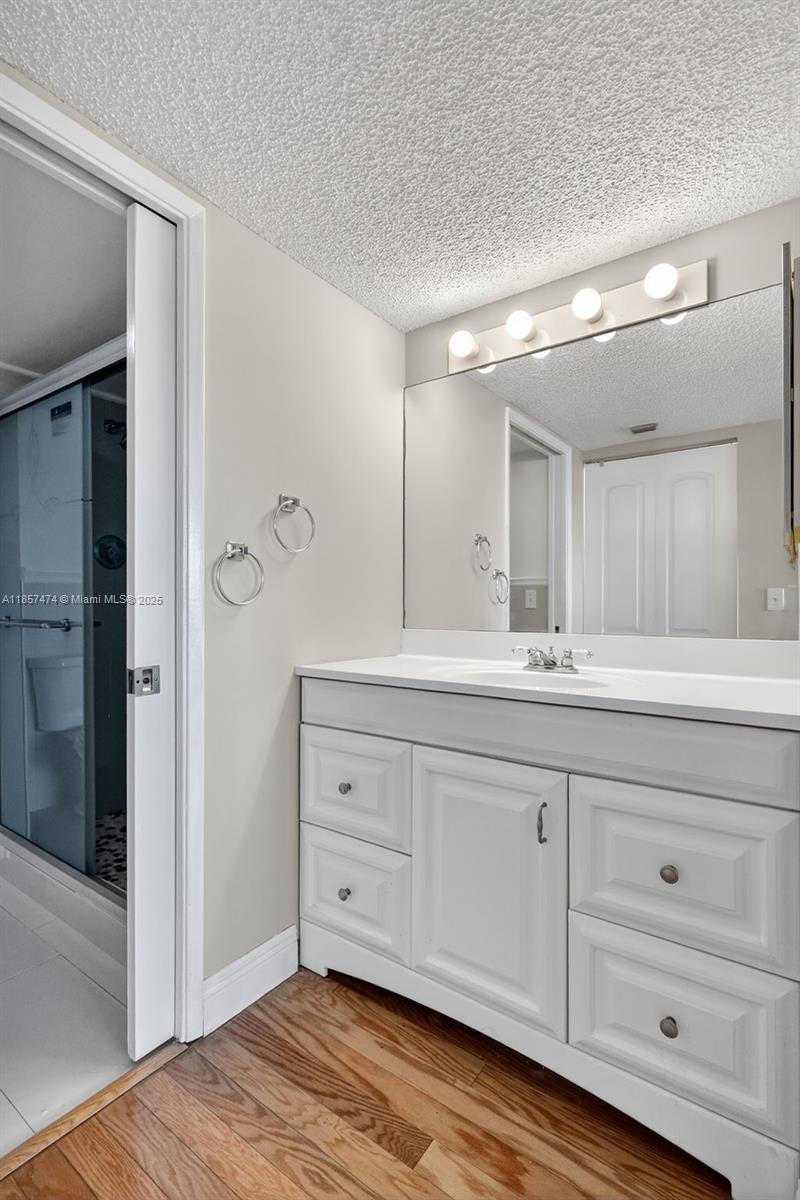 SUFFOLK AT CENTURY VILLAG - Residential Lease