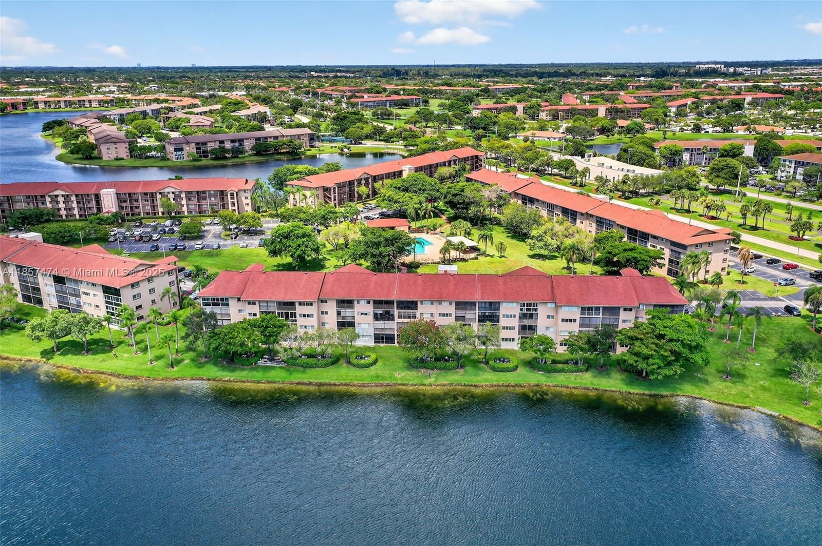 SUFFOLK AT CENTURY VILLAG - Residential Lease
