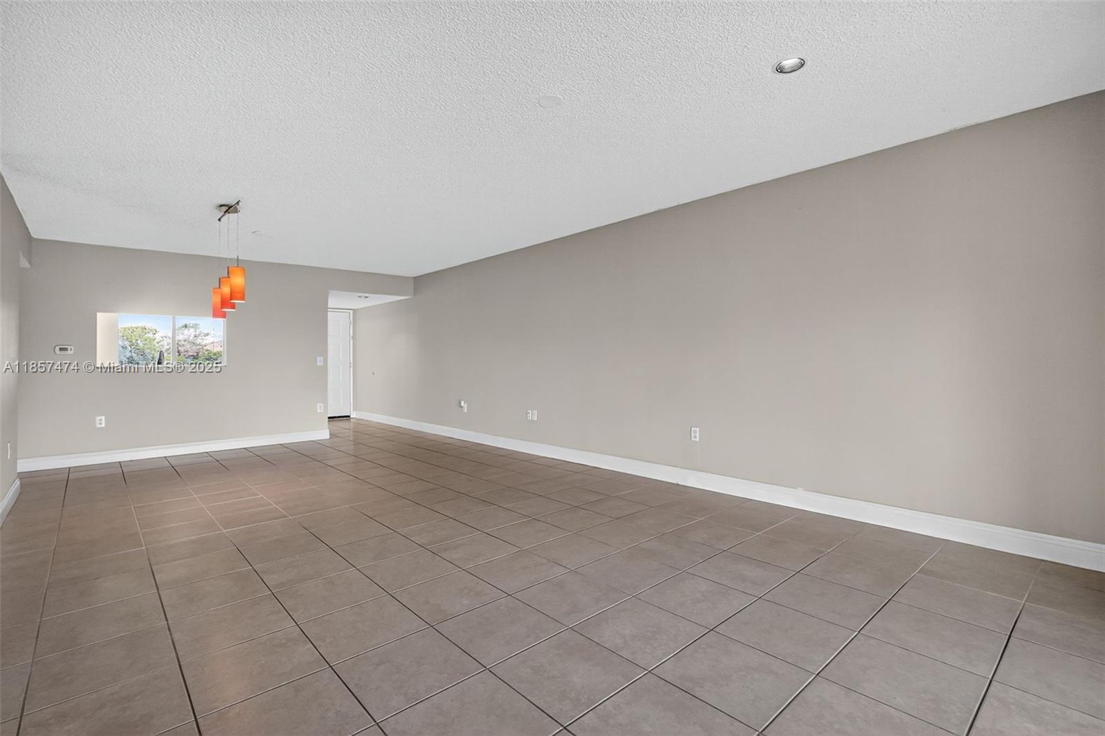 SUFFOLK AT CENTURY VILLAG - Residential Lease