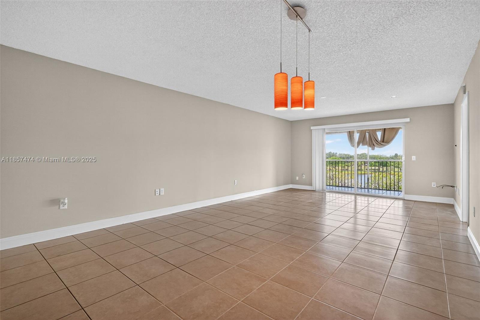 SUFFOLK AT CENTURY VILLAG - Residential Lease