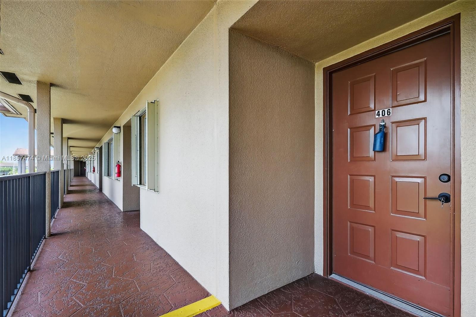 SUFFOLK AT CENTURY VILLAG - Residential Lease