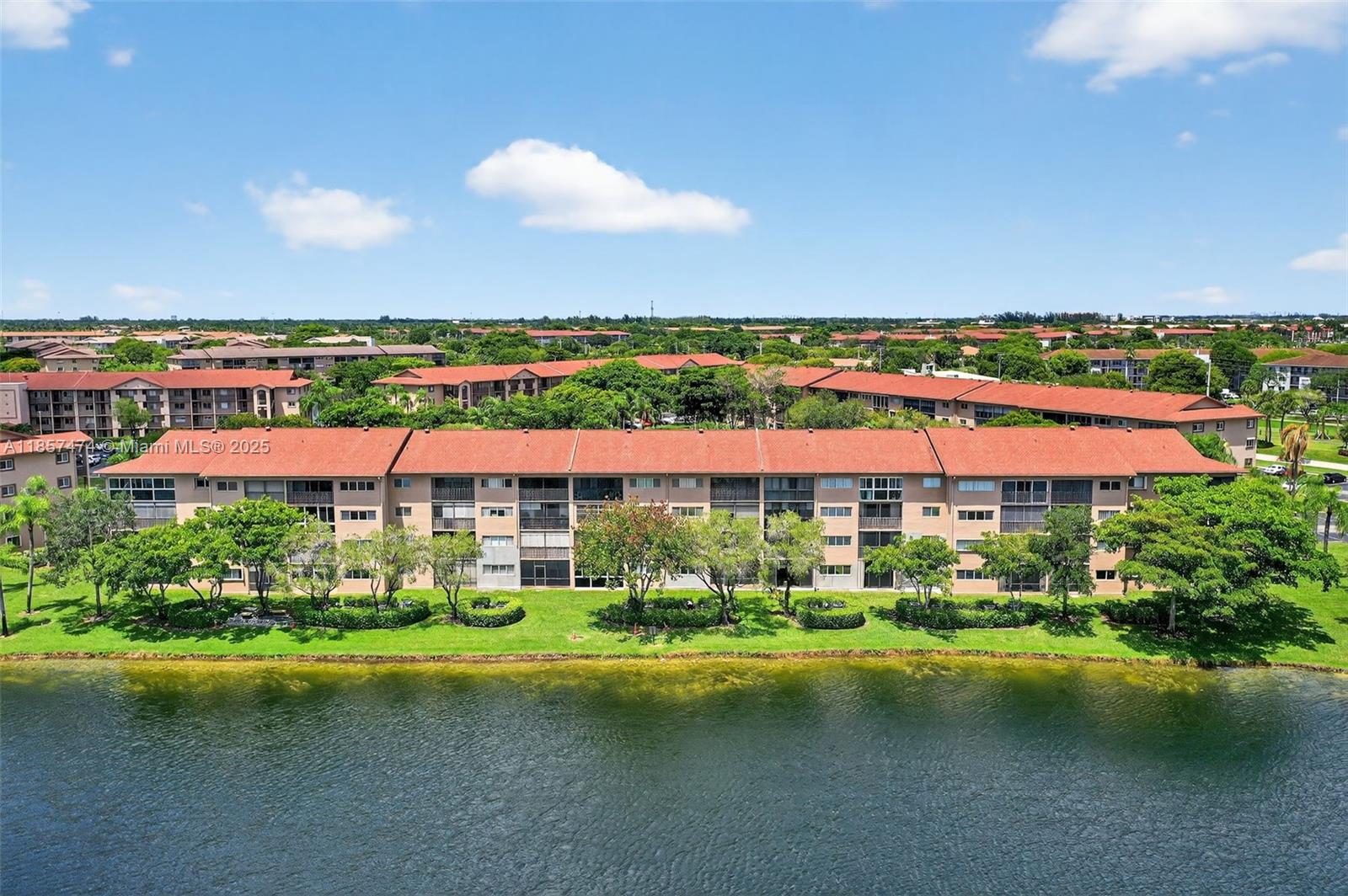 SUFFOLK AT CENTURY VILLAG - Residential Lease