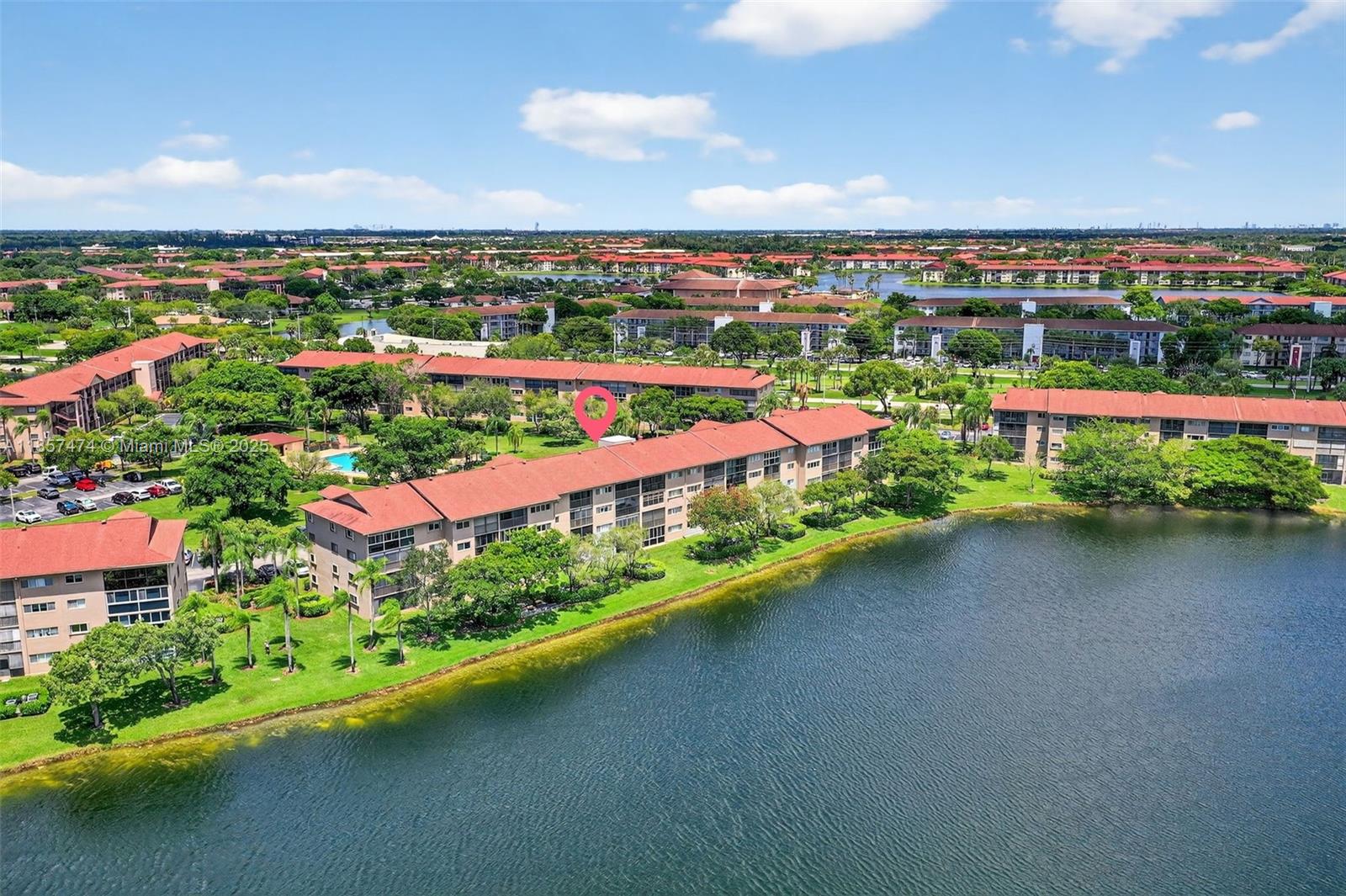 SUFFOLK AT CENTURY VILLAG - Residential Lease