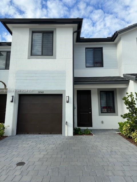 Welcome to this Brand New beautiful townhome with 4 bedrooms and 2,5 bathrooms. Enjoy a modern Kitchen with stainless steel appliances, quartz countertop, and a beautiful backsplash. The ground floor includes a formal living room, dining area, and a great room that connects to a backyard patio. Includes zebra blinds and a washer/dryer. The garage has space to store. Hurricane Impact Windows & Doors. Fenced backyard with concrete patio. located close to the Florida City, restaurants, new PUBLIX supermarket and Outlets mall.