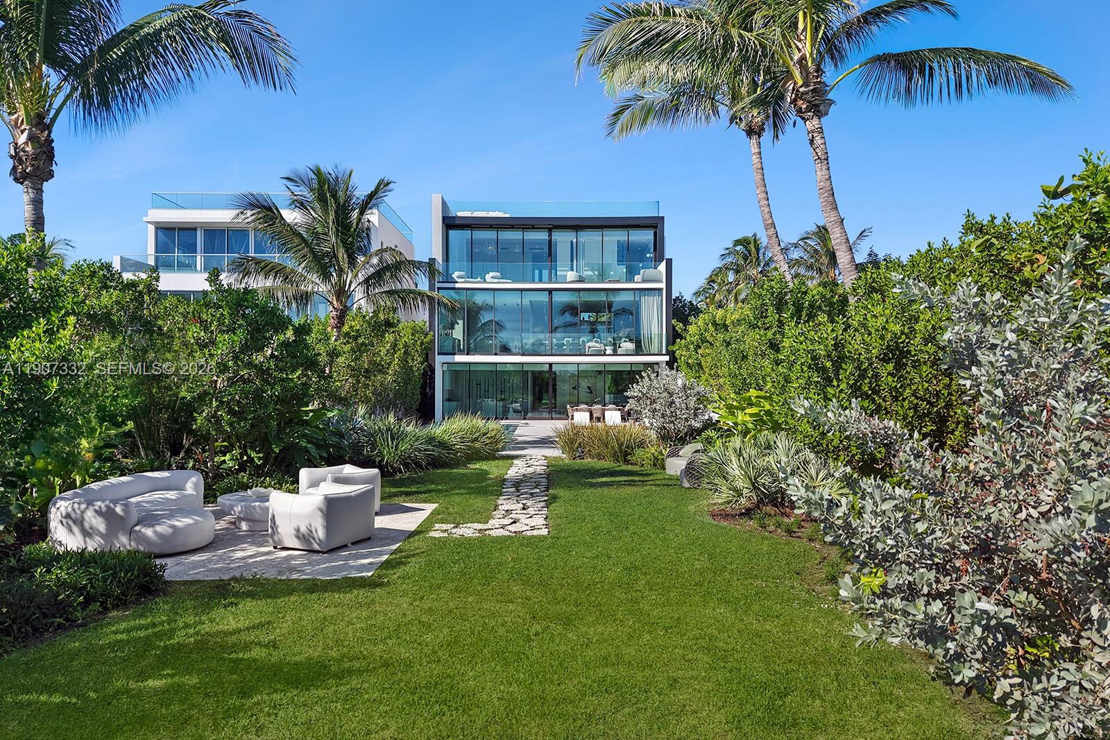 ALTOS DEL MAR NO 1 - Residential