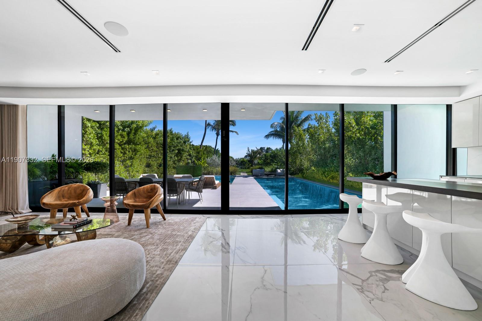 ALTOS DEL MAR NO 1 - Residential