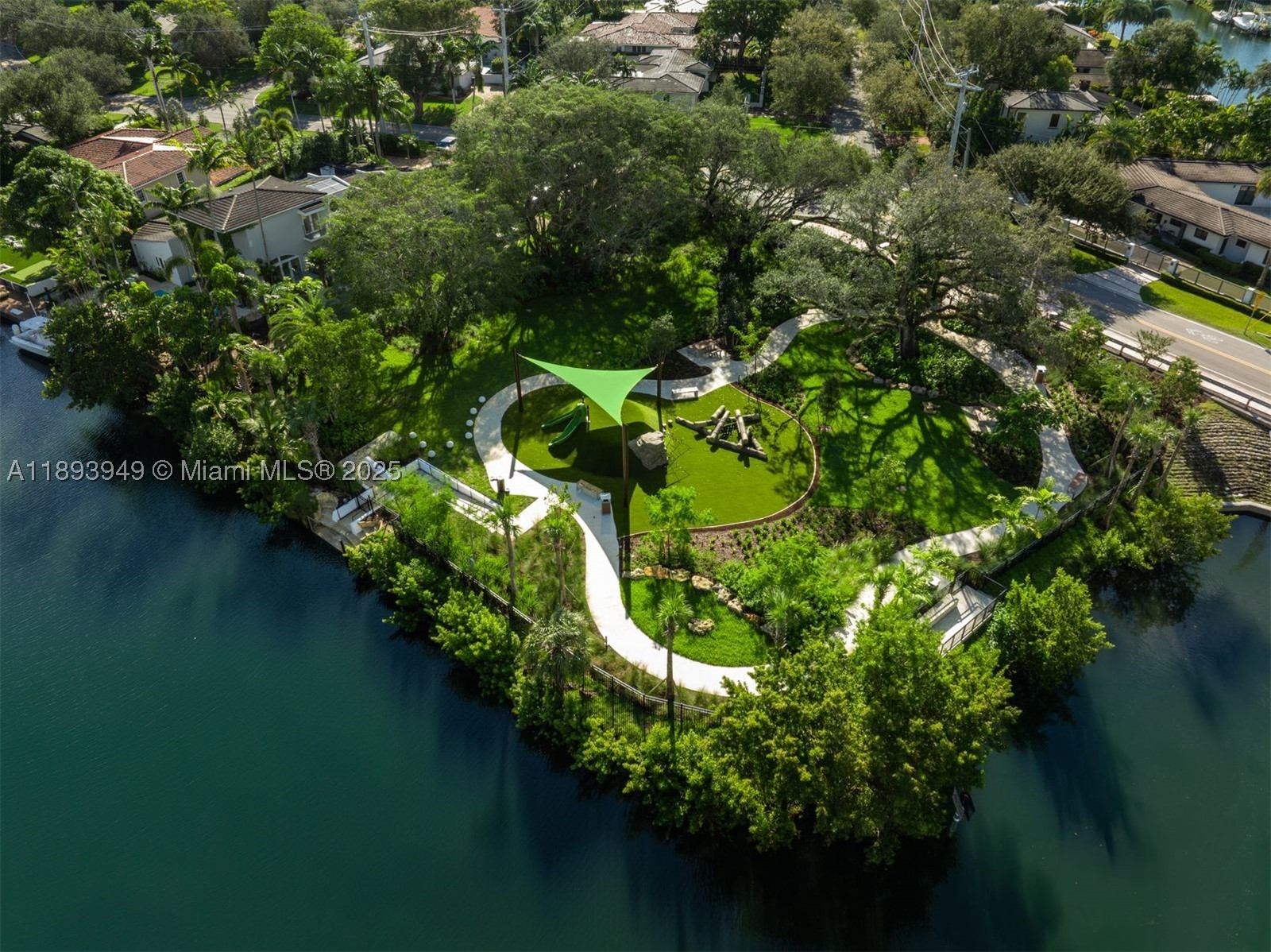 CORAL GABLES RIV SEC PT 1 - Residential