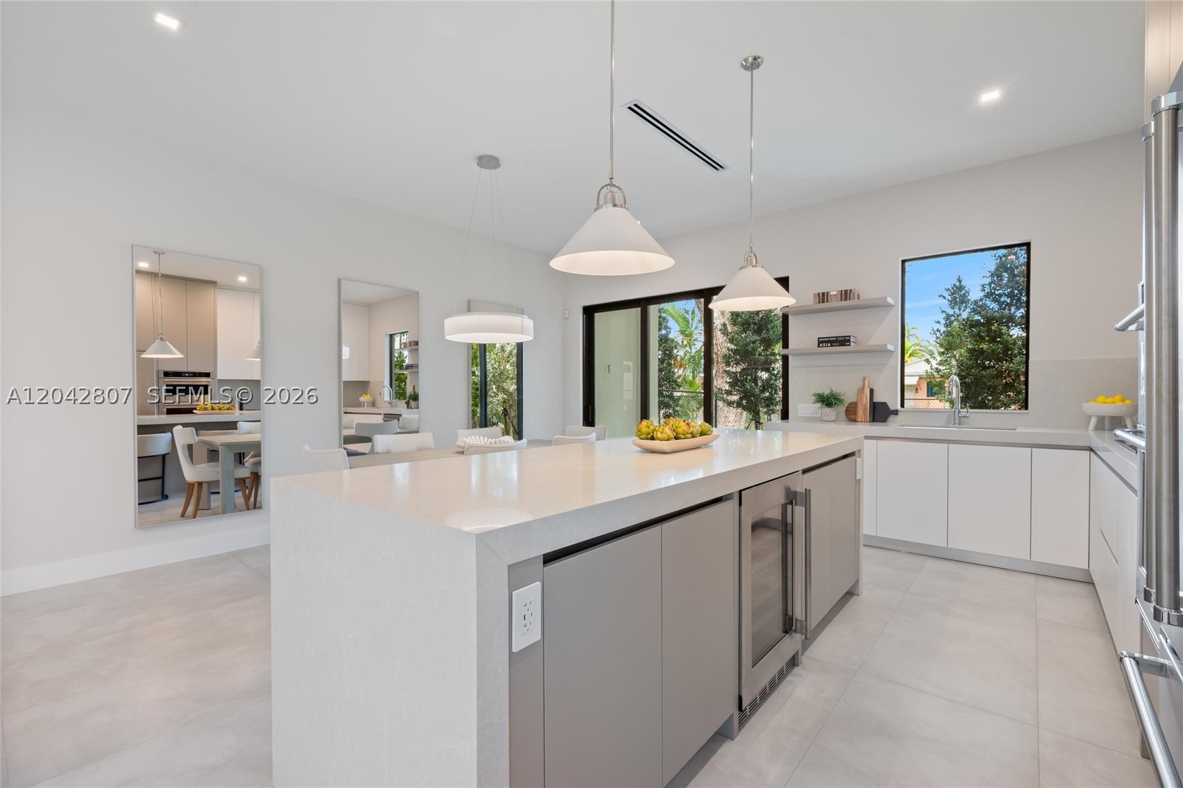 AMND MIAMI SUBURBAN ACRES - Residential