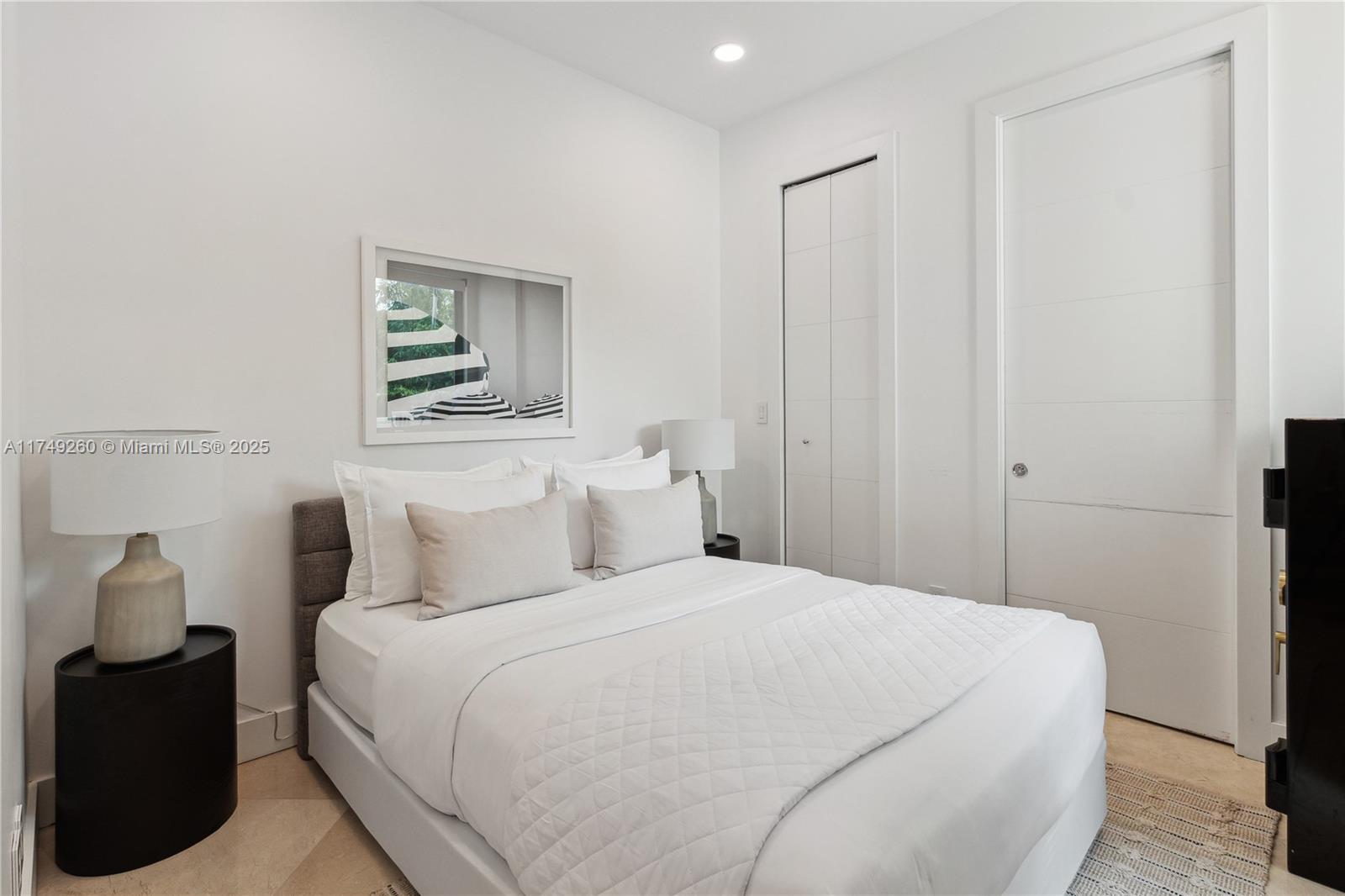 BISCAYNE KEY ESTATES - Residential