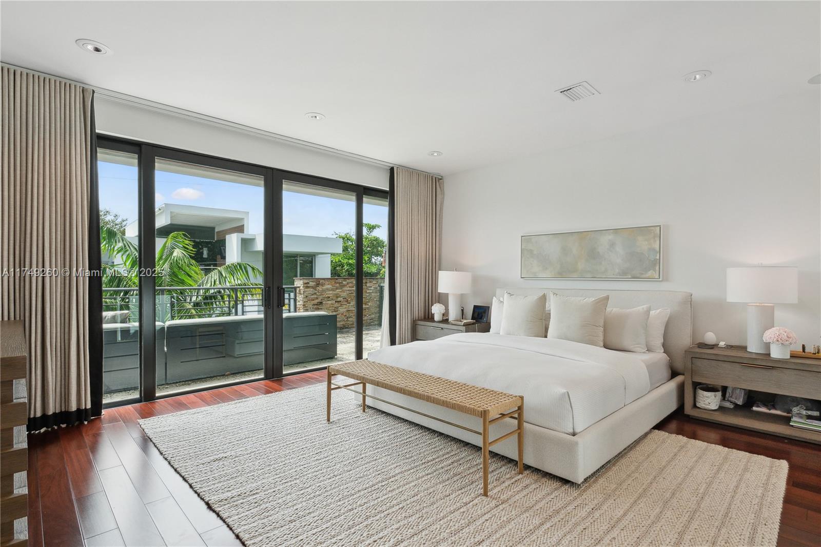 BISCAYNE KEY ESTATES - Residential