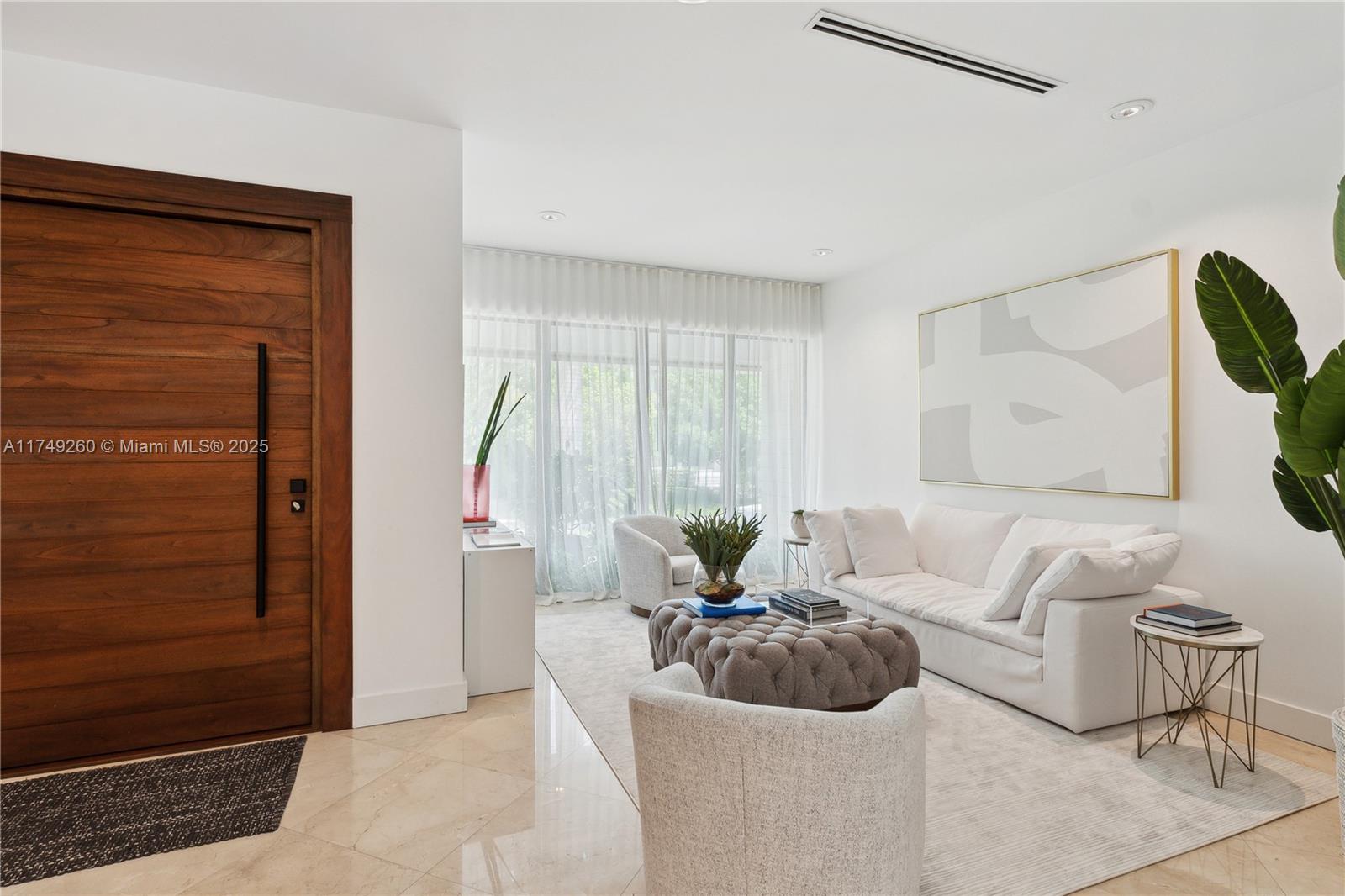 BISCAYNE KEY ESTATES - Residential