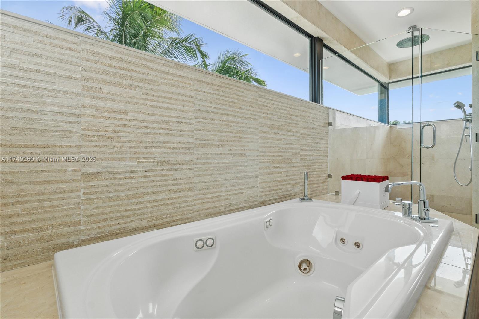 BISCAYNE KEY ESTATES - Residential